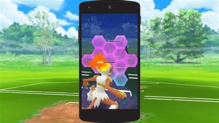 How do you train in pokemon go 2018