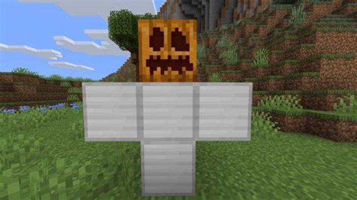 How to build an iron golem in minecraft