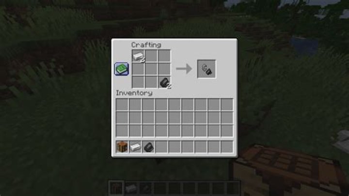 How to craft flint and steel in minecraft