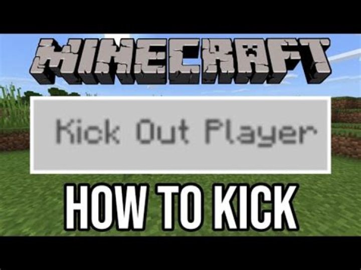 How to kick people in minecraft