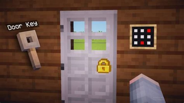 How to lock a door in minecraft command