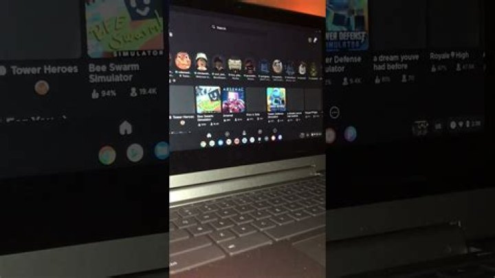 How to scroll down on roblox on chromebook