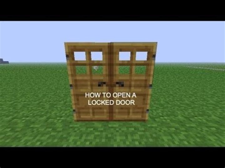 Minecraft how to open doors