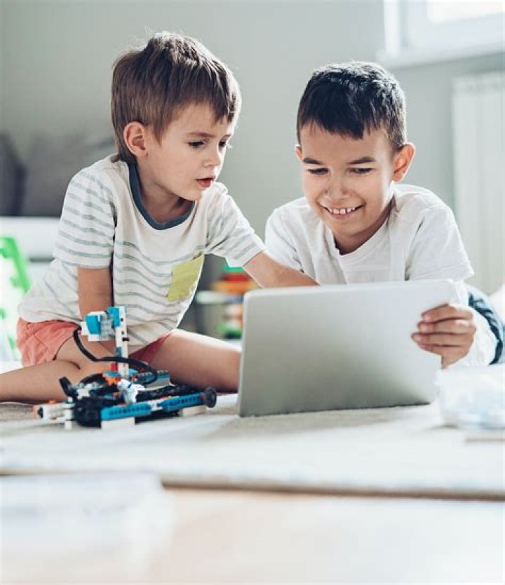 Why do kids like roblox